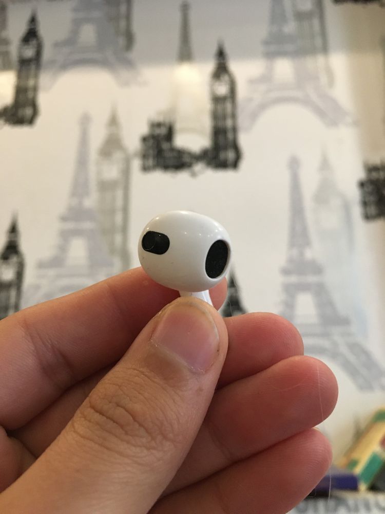 Левый наушник Airpods 3