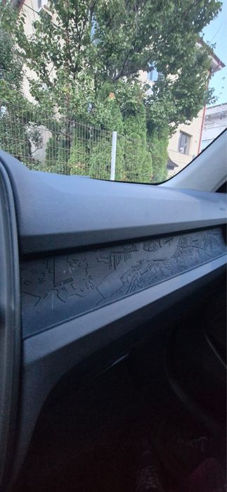 Volvo Xc 40 T2 Momentum Core 2 WD