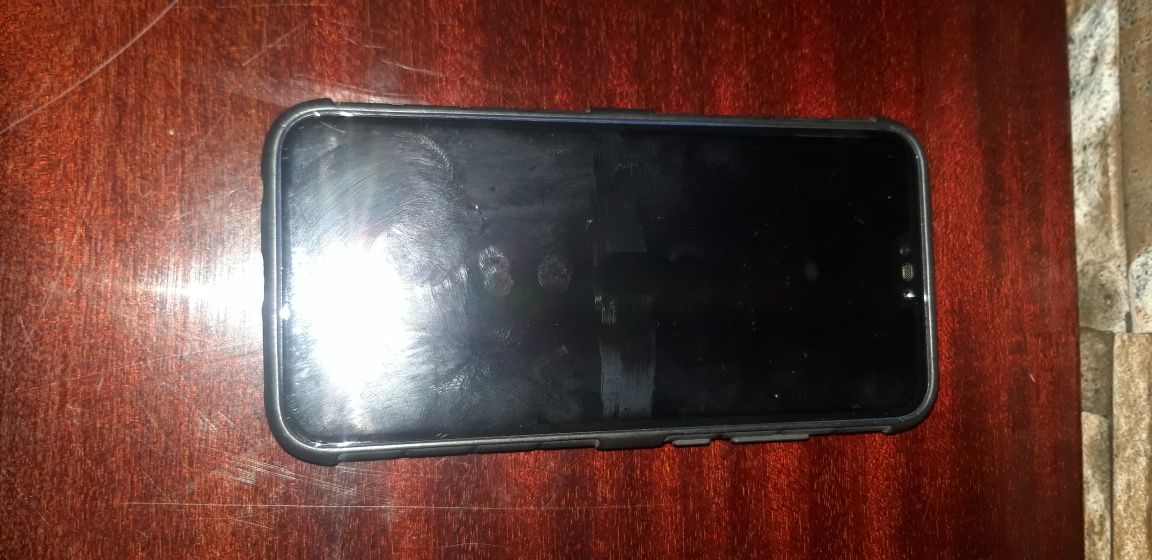 Vand Telefon Huawei in stare buna