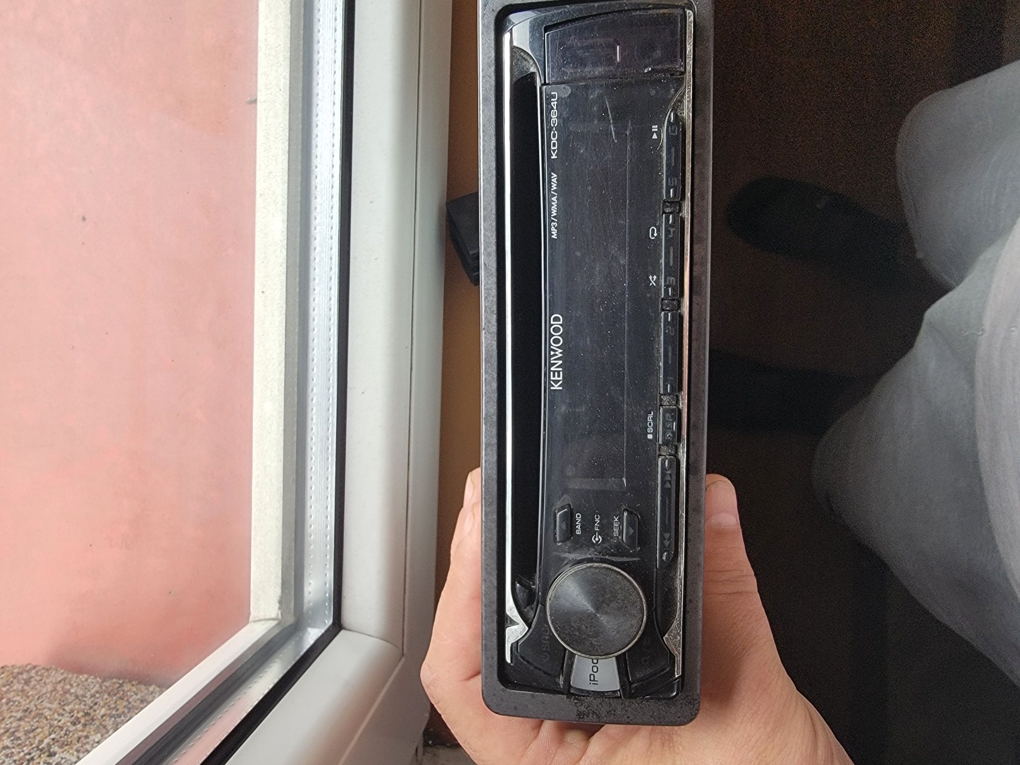 Kenwood KDC364U vând s-au schimba cu 2din 100 lei fix
