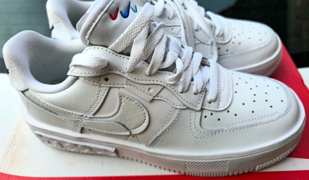 De vanzare!! Nike Air Fotanka, marimea 40