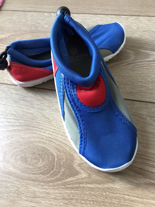 Papuci usori marimea 2