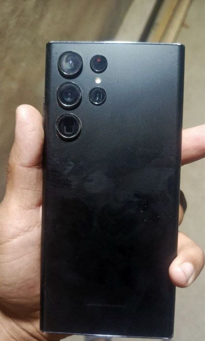 Samsung S22 Ultira 256GB