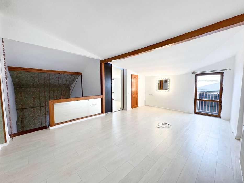 Casa tip duplex P+1E , zona ultracentrala ploiesti