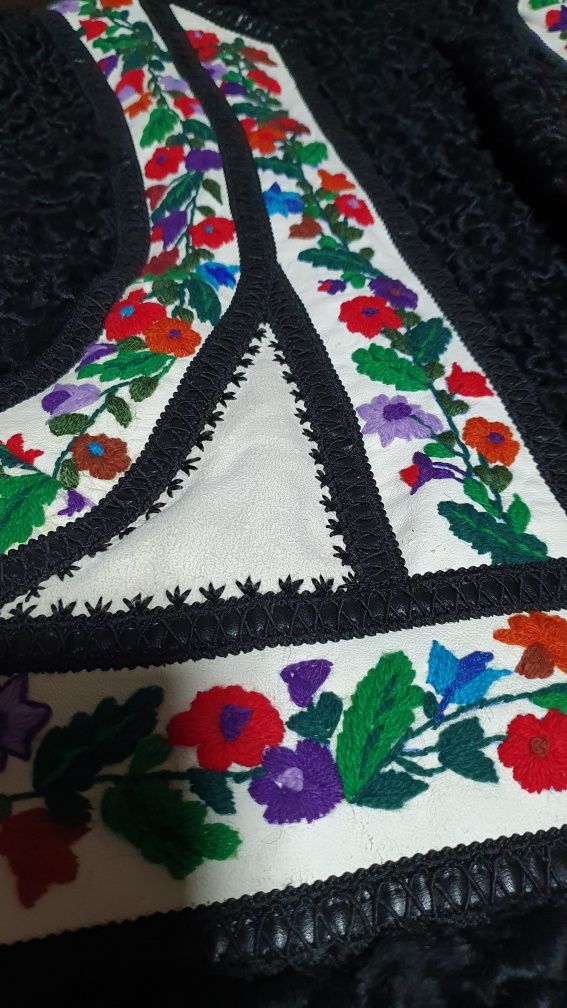 Bundita prim miel irhă boanda bondiță tradițională bunda vesta piele