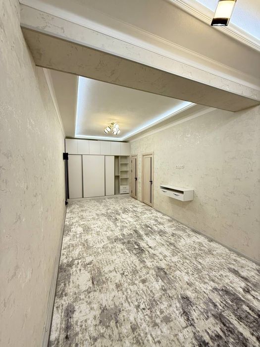 Яшнабад Новостройка ЖК Азия Хаус продается квартира 2/1/8  42м2