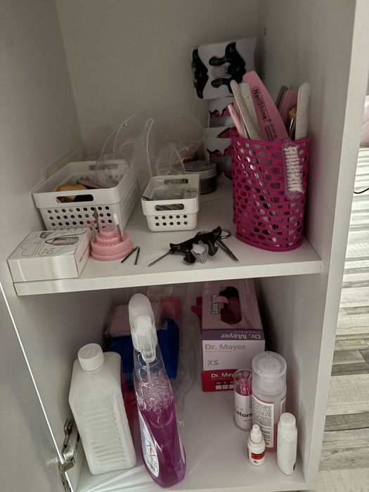 Masa de unghii cu gel