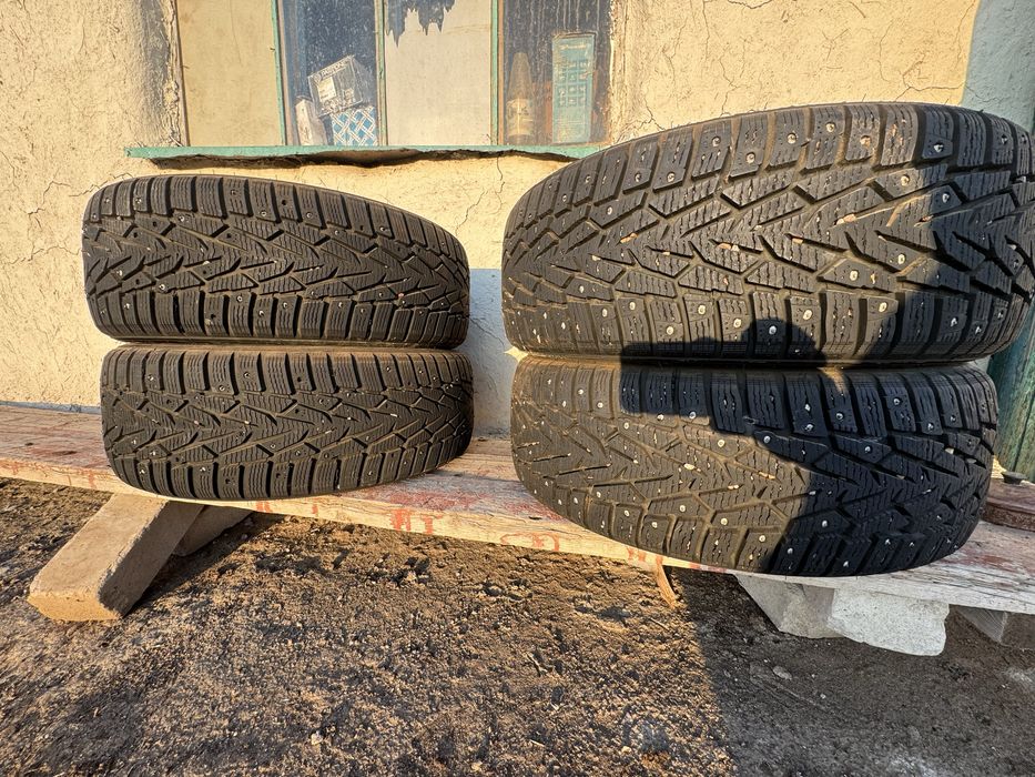 215.55.R17 nokion дөнгелегін сатам