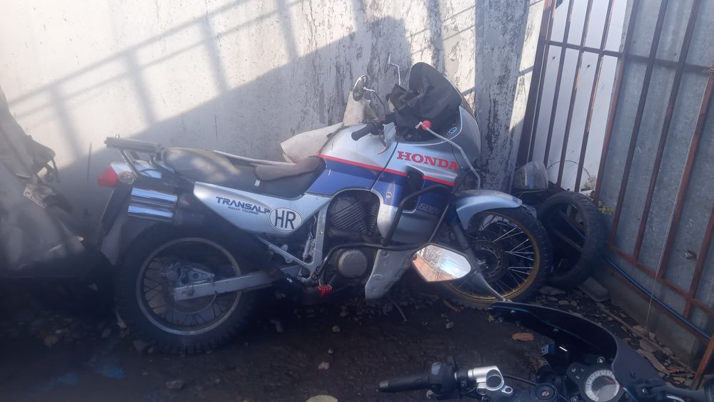 Honda transalp на части