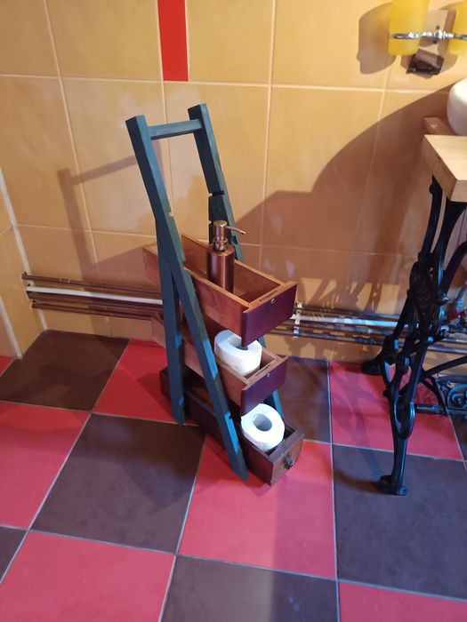 Suport , organizator baie