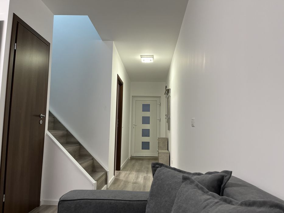 Chirie casa Nojorid zona Metropolitana