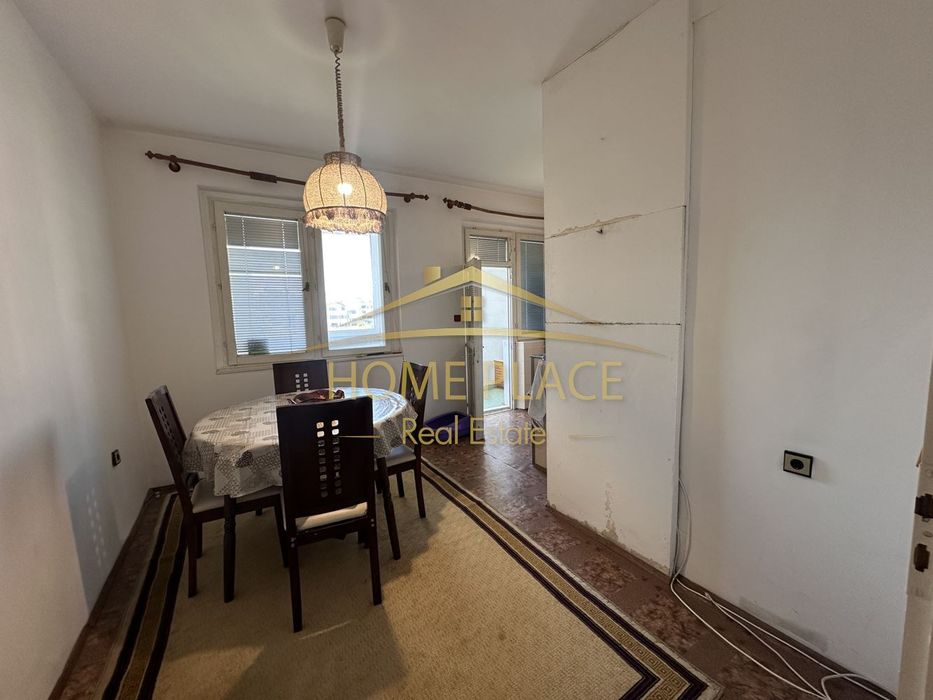 Продава се Тристаен апартамент в Варна, Окръжна болница - 80 кв.м за 2113 €/кв.м - Снимка #1