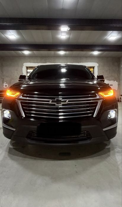 Traverse premier  3.6 АТ 318л/с.               ……..