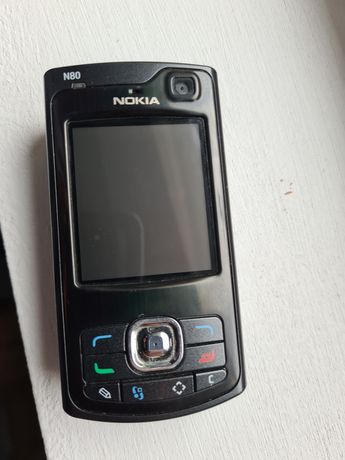 Nokia model N8 -1