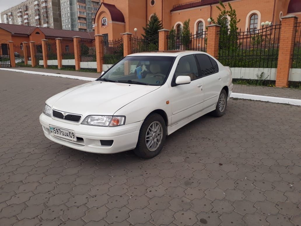 Автомобиль Infinite g20
