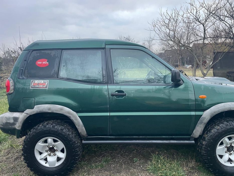 Vand Nissan Terrano 2