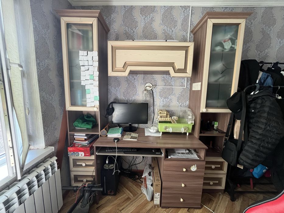 Продам стенку для спальни