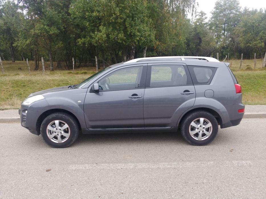 Peugeot 4007 Diesel 4x4 7 Locuri