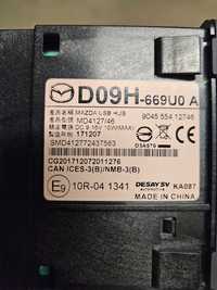 Оригинален USB Hub от Mazda CX5 17-21 година D09H-669U0 A