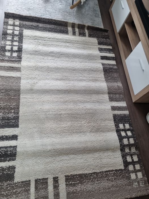 Covor  150 × 230