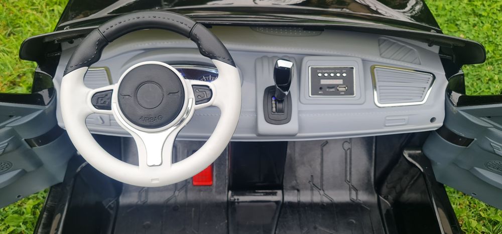 Двуместен Акумулаторен Джи  BMW X7.