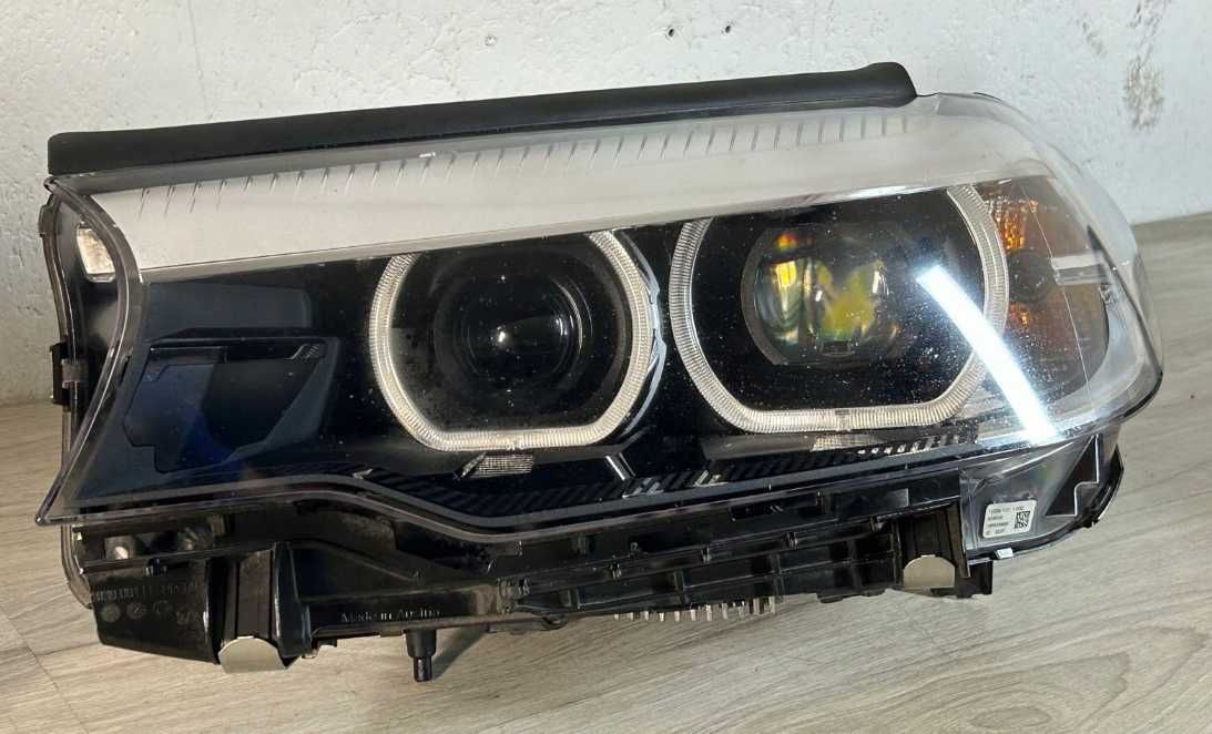 Оригинални фарове BMW G30 G31 LED 2017 + година