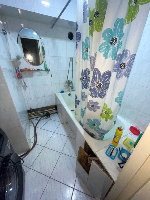 Квартира на Шота Руставели 2/4/4 общ пл 57м ,балкон 2*6