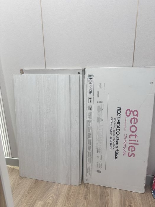 Испанский кафель, широкоформатный