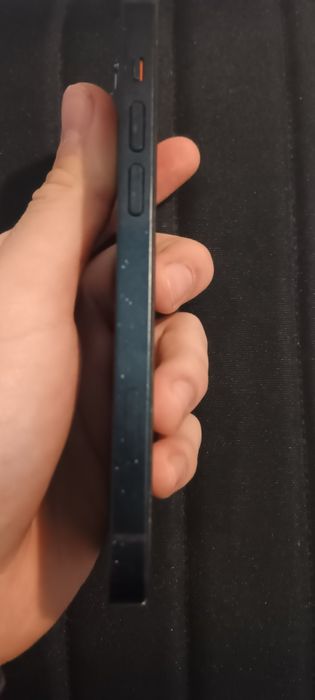 Titlu: iPhone 14 – 128GB, liber în rețea, preț negociabil!