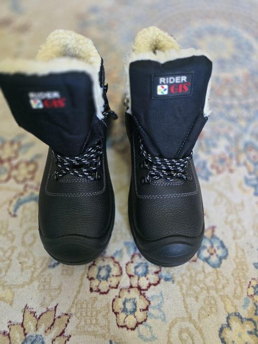 Зимнии спец ботинка