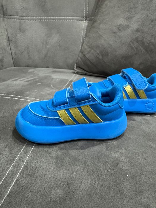 Бебешки маратонки Адидас