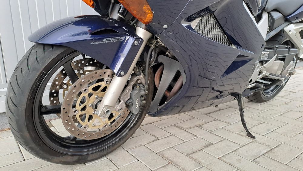 Honda vfr800 v-tec 2002