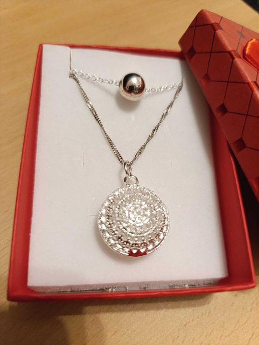 Нов, дамски сребърен ланец/ синджир в кутия. Различни модели и цени.