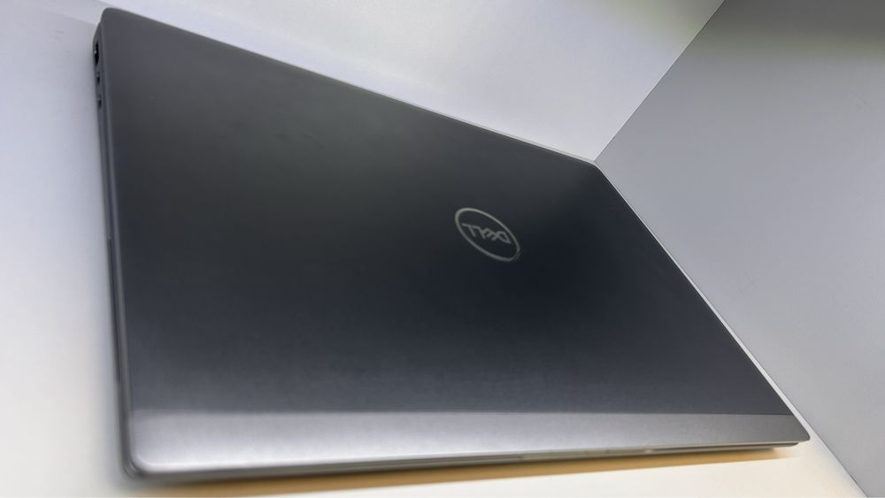 UltraBook Dell Latitude 7440, 14”, i7-13th, 512/16Gb, Iris XE