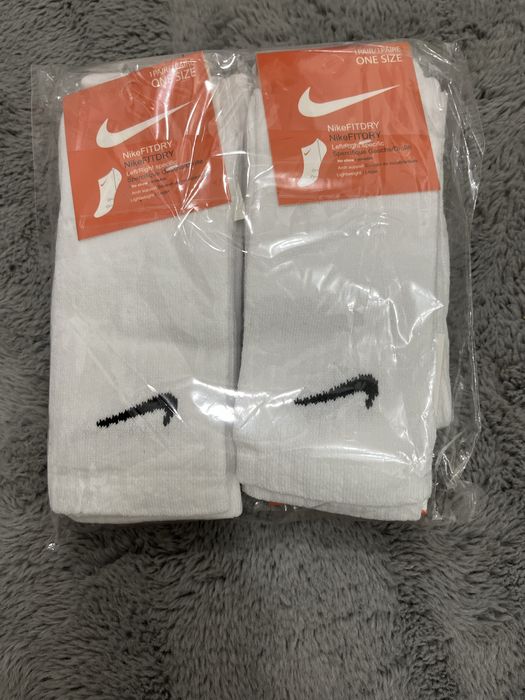 Șosete Nike noi.