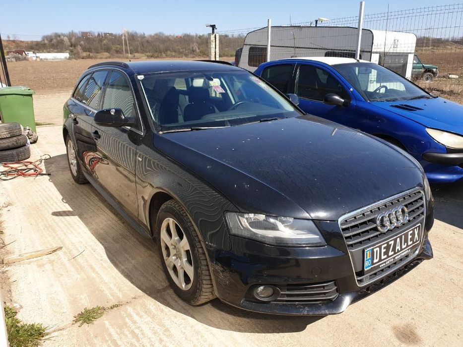 Dezmembrez Audi A4 B8 Avant 1,8TFSi