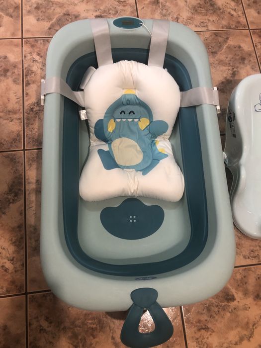 Vanita pliabila bebe cu perna de baie si suport