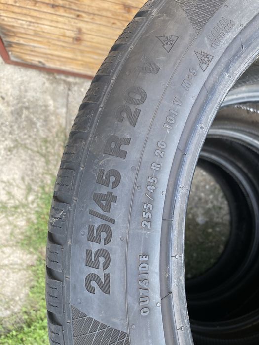 Anvelope/cauciucuri de iarna 255/45/20 Continental