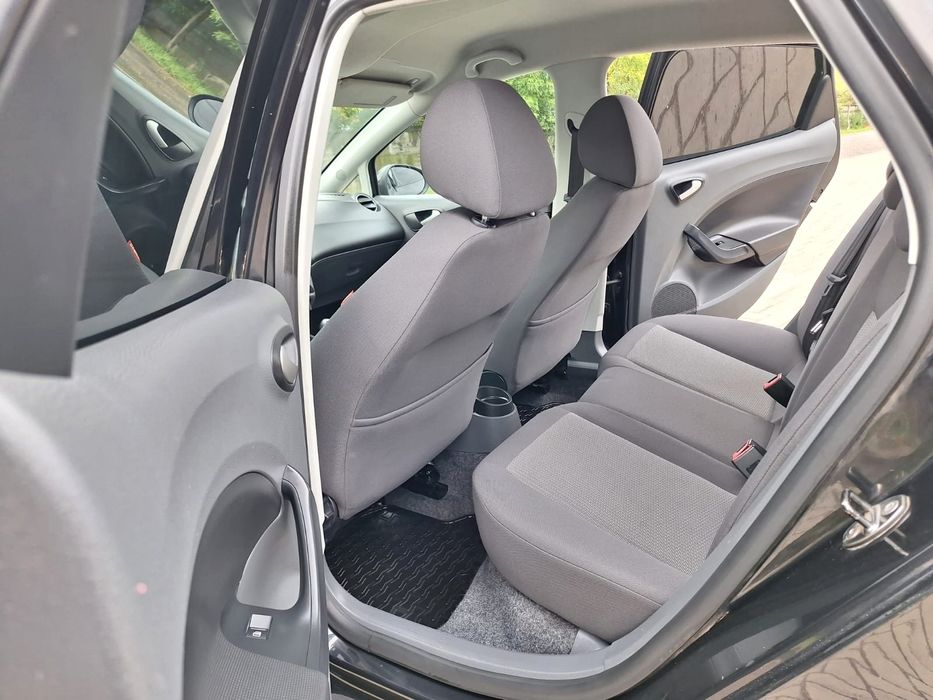 Seat IBIZA = 2012 Model = 1.6 TDI = Unic Prop. =Tel. =0752=644=885