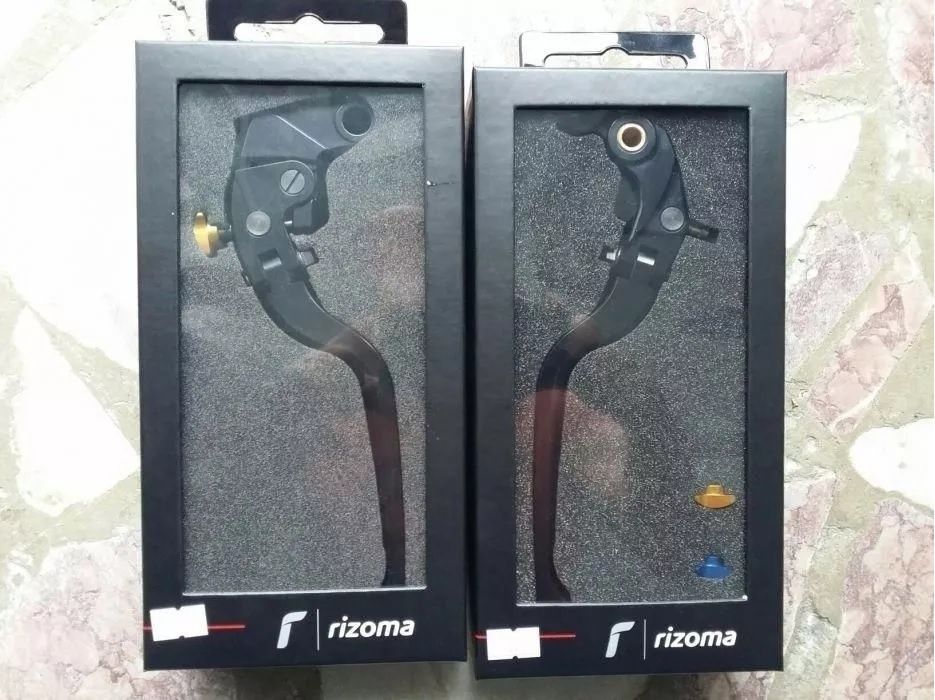 Produse RIZOMA, semnalizari, gripuri, manete, ghidon, capete ghidon