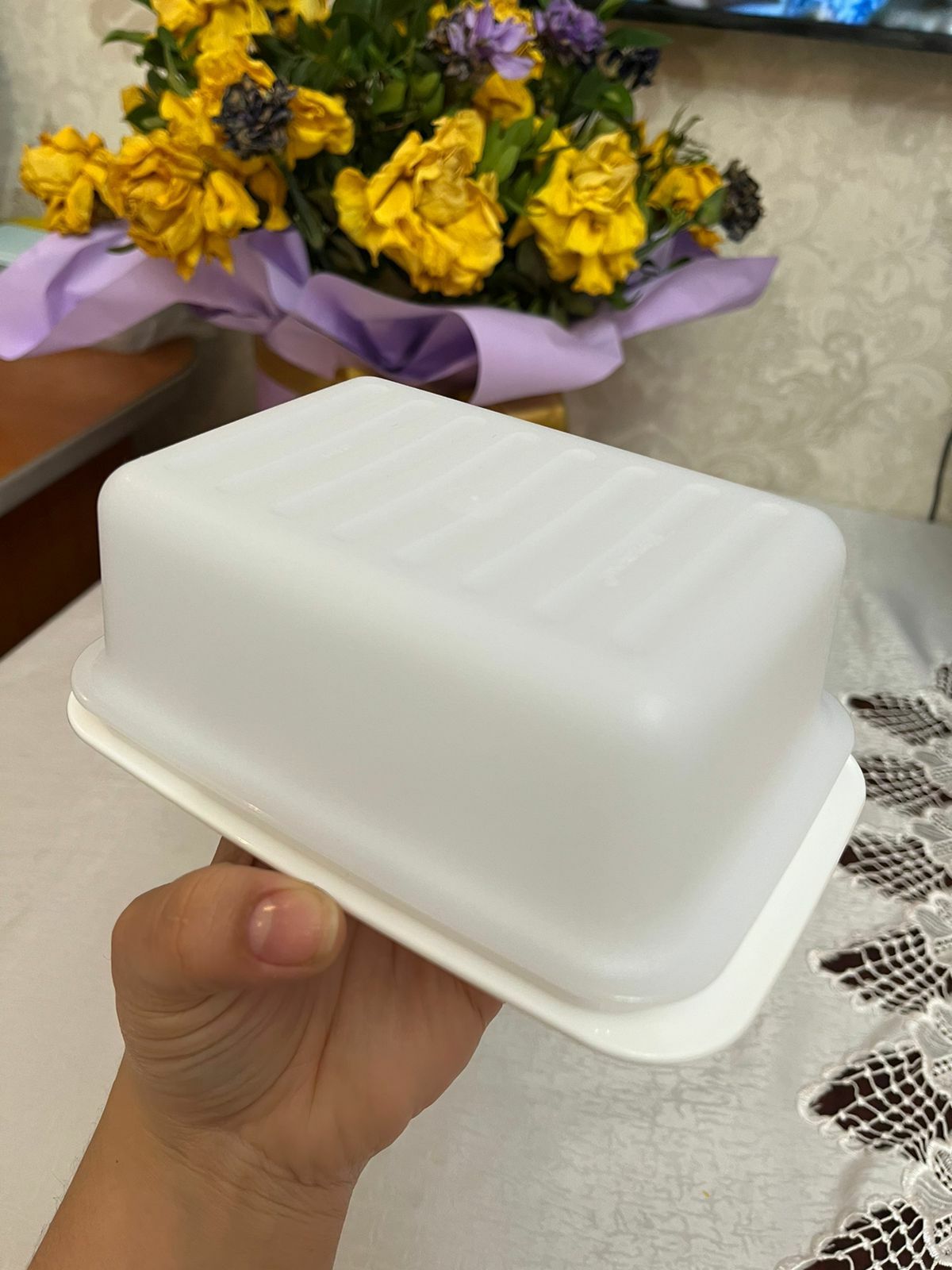Масленка Tupperware