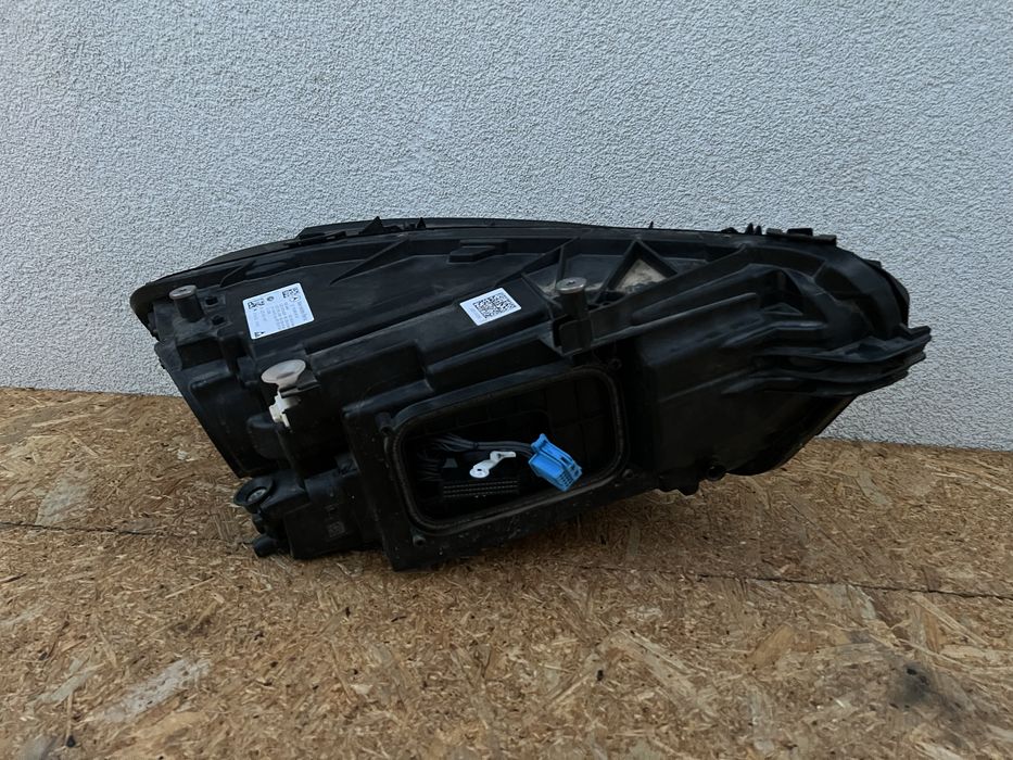 Far stanga Mercedes CLA W118 Full LED Multibeam Original Europa