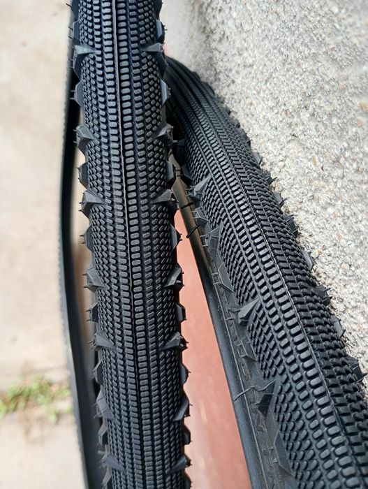 Cauciuc bicicleta de 28.
