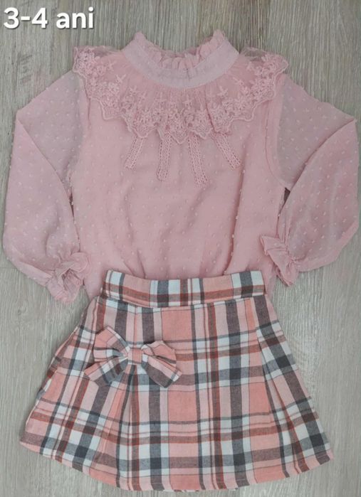 Compleuri fetițe mărimea 104