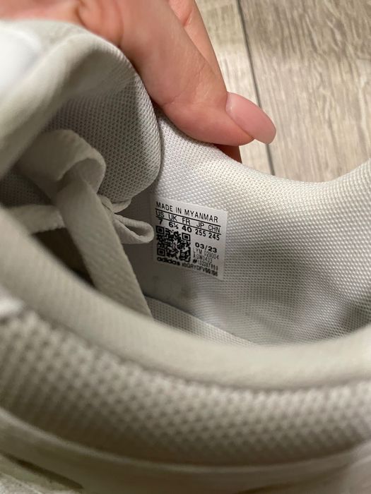 Adidas кецове като нови