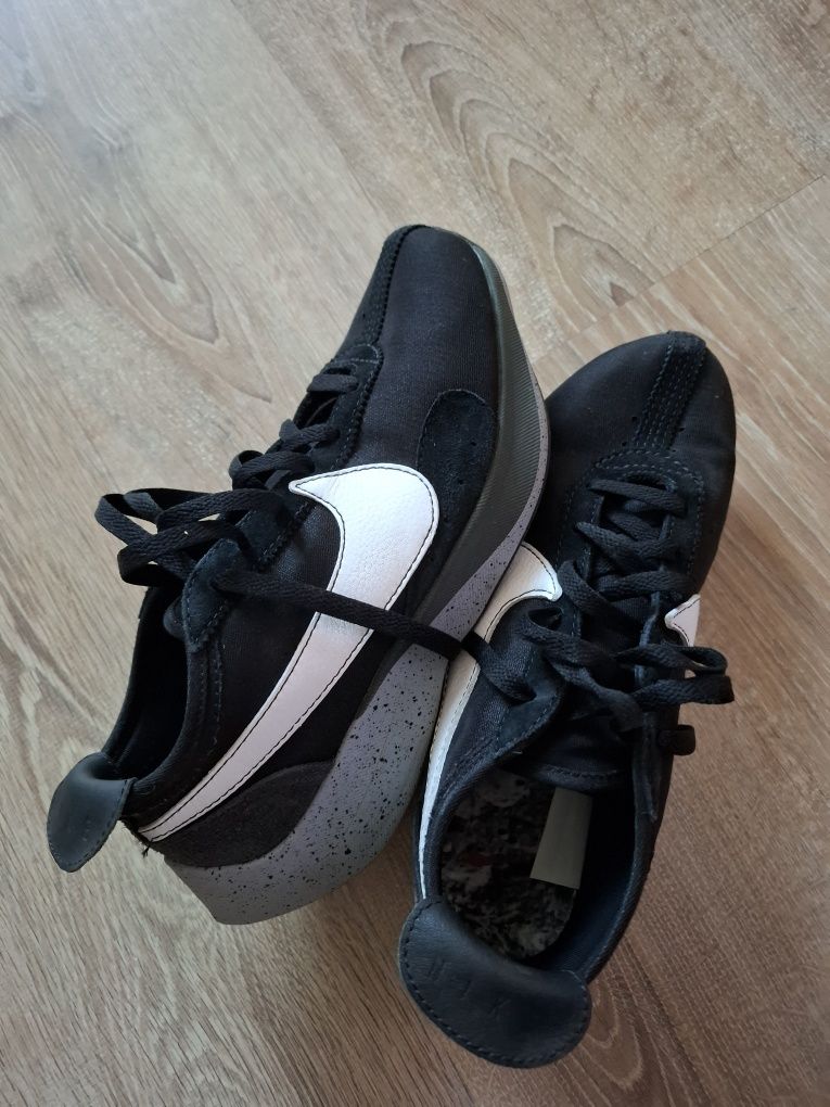 Мъжки маратонки NIKE