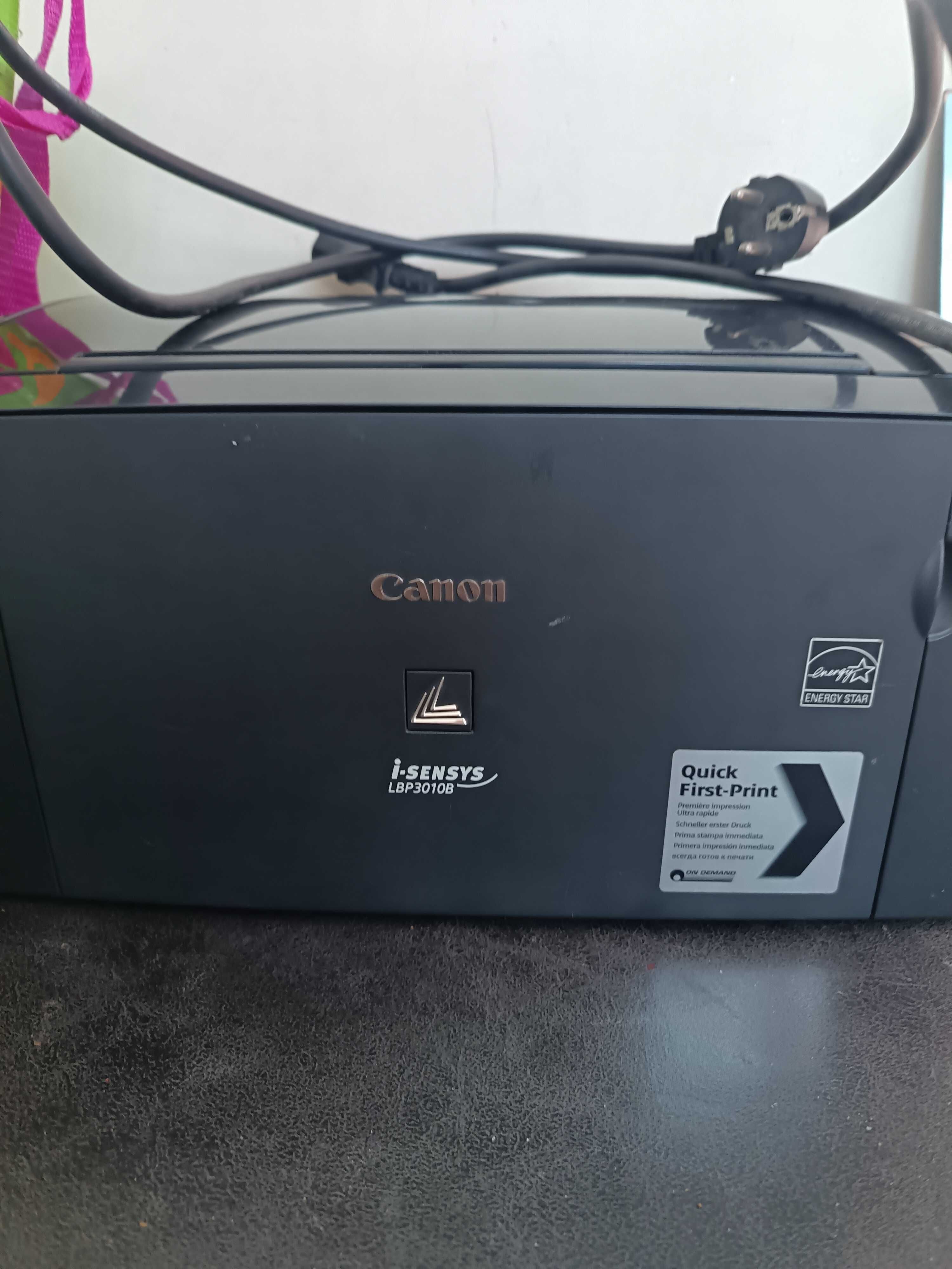 Принтер Canon яхши холатда сотилади