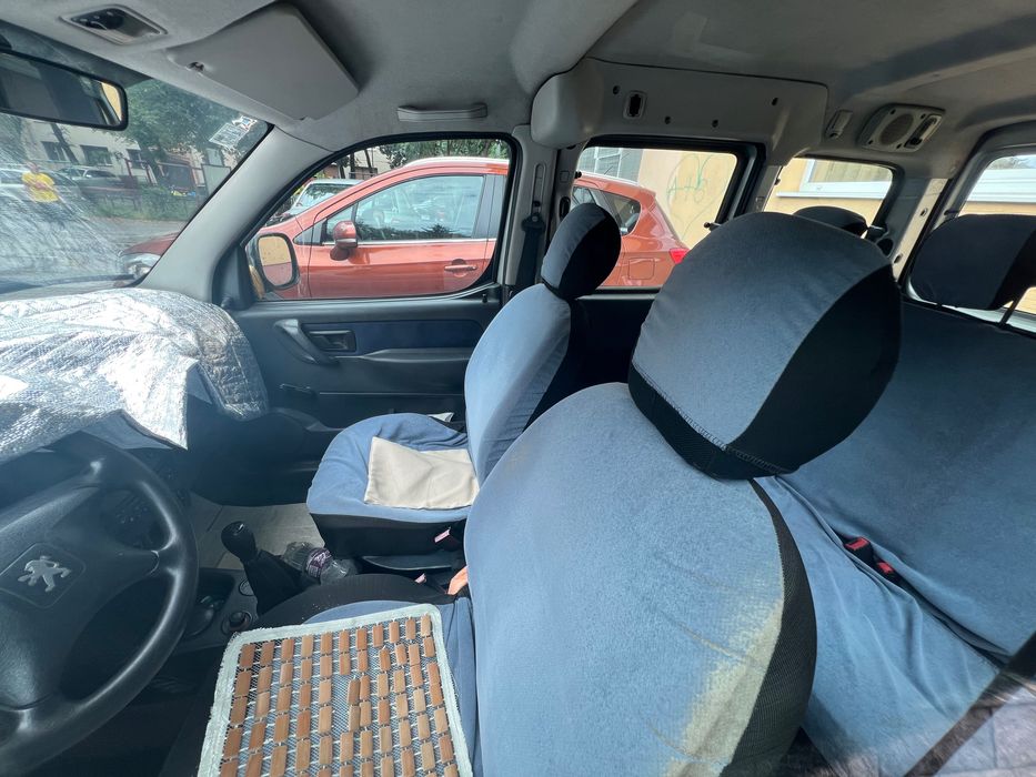 Peugeot de vanzare disponibil acum