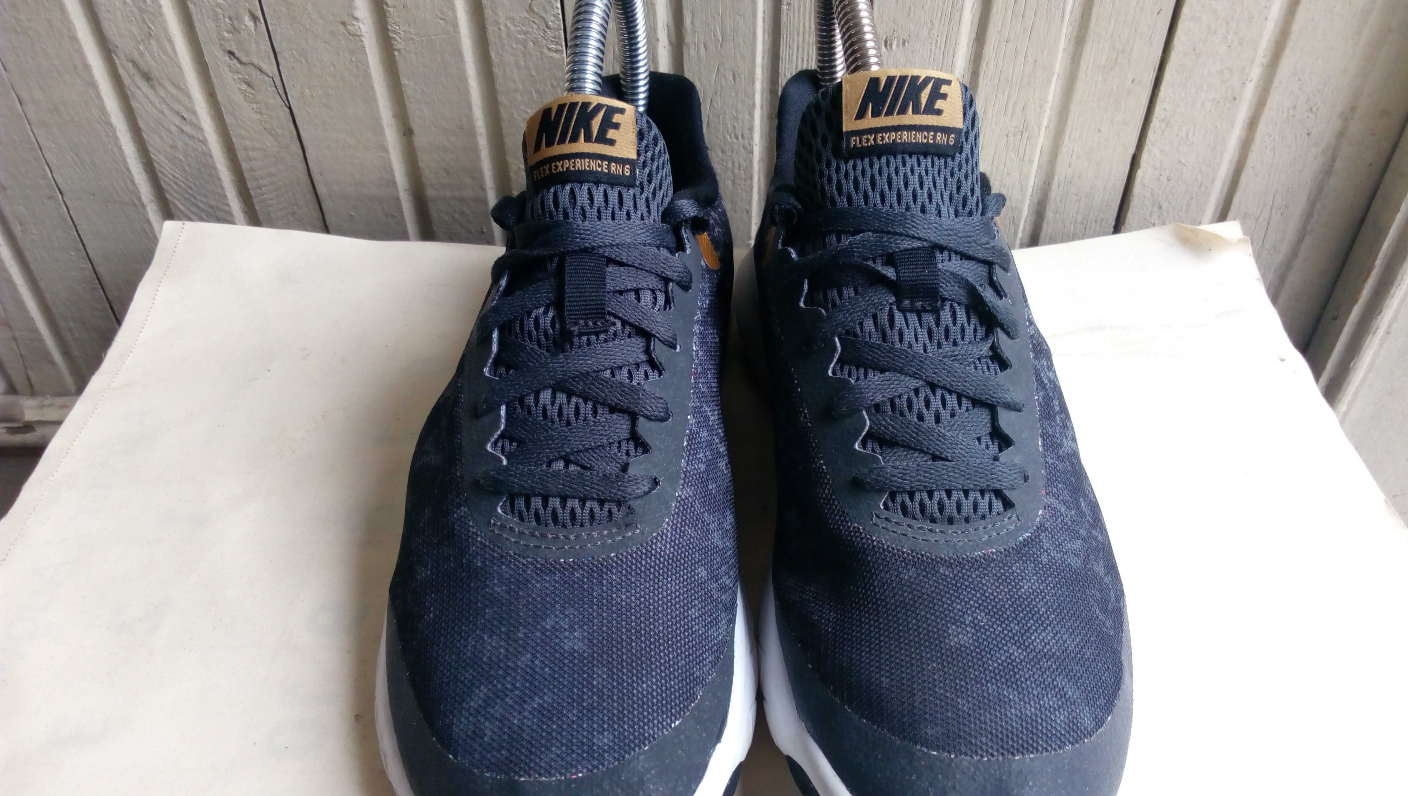'' Nike Flex Experience RN 6 Premium ''оригинални маратонки 36.5 номер