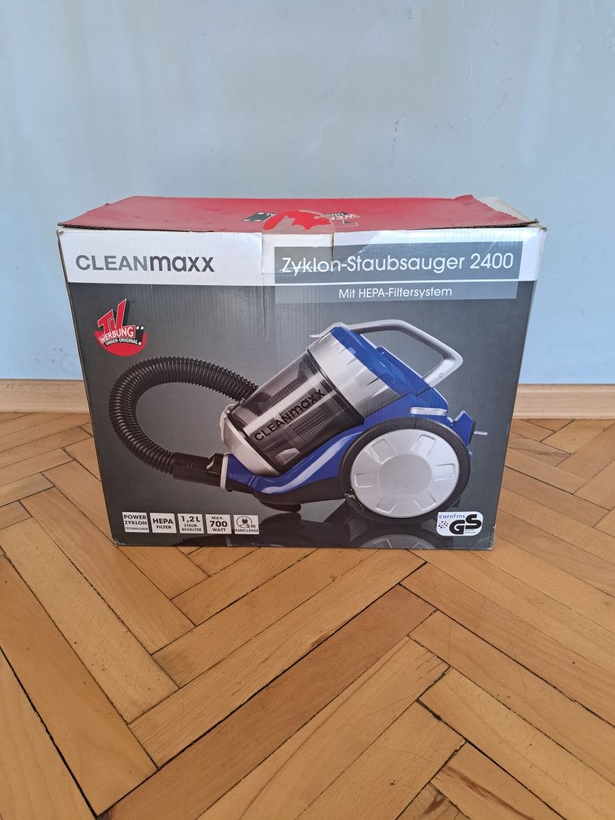Прахосмукачка Cleanmaxx C-320-70